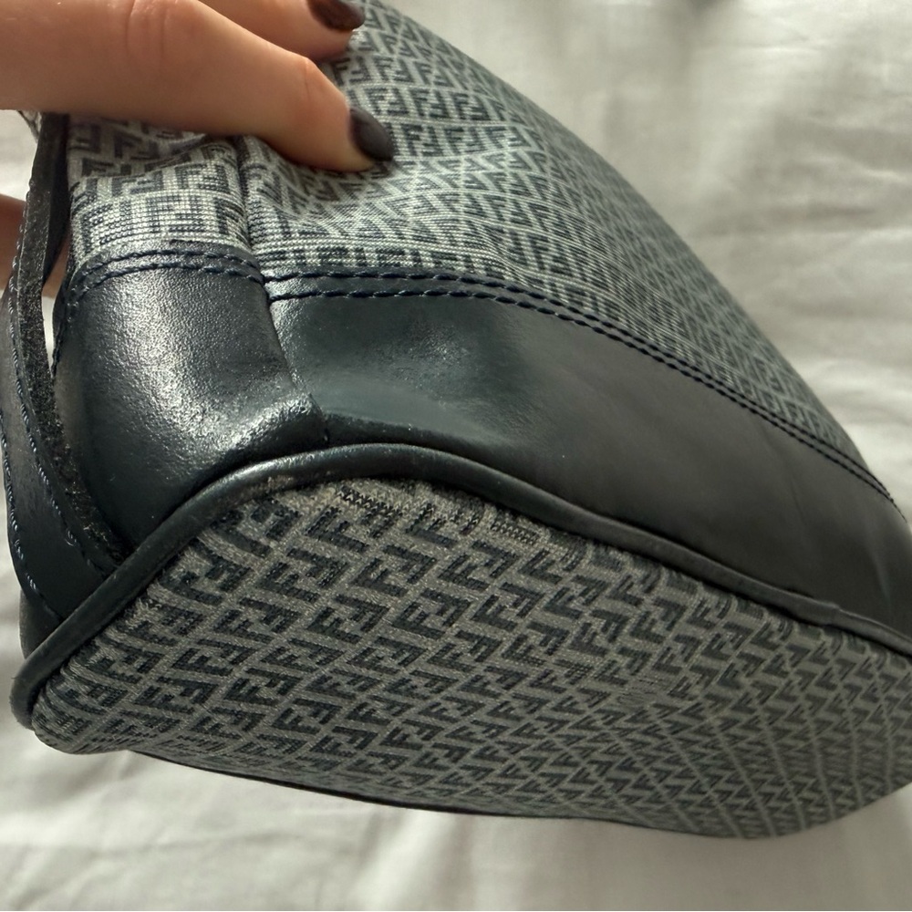 Vintage Fendi Zucca Canvas Shoulder Bag – Blue/Gray Monogram – Made in Italy - Picture 6 of 16